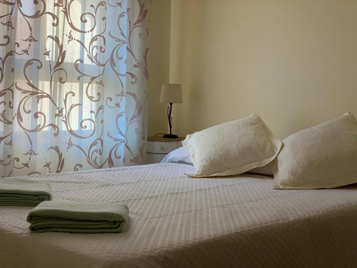 Malaga Estacion - Casa De La Rosa Appartement Buitenkant foto